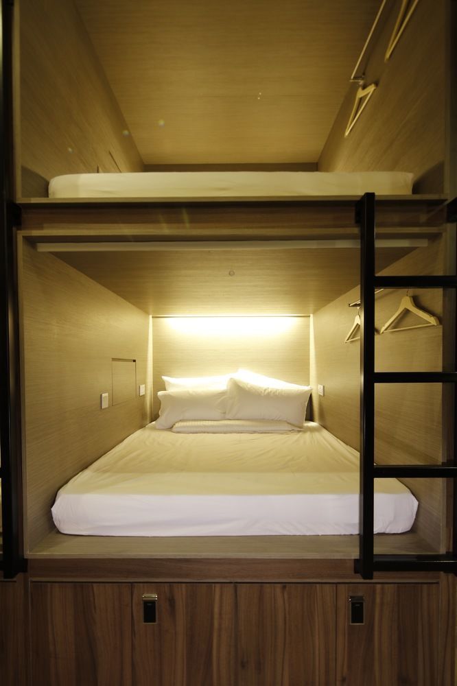Beat. Capsule Hostel @ Boat Quay Singapore Exterior photo