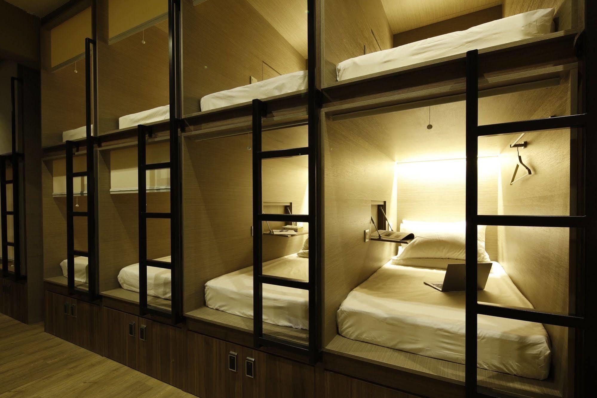 Beat. Capsule Hostel @ Boat Quay Singapore Exterior photo